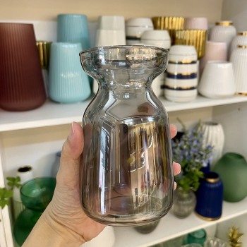 Bình cắm hoa thủy tinh mỏng cổ nhỏ